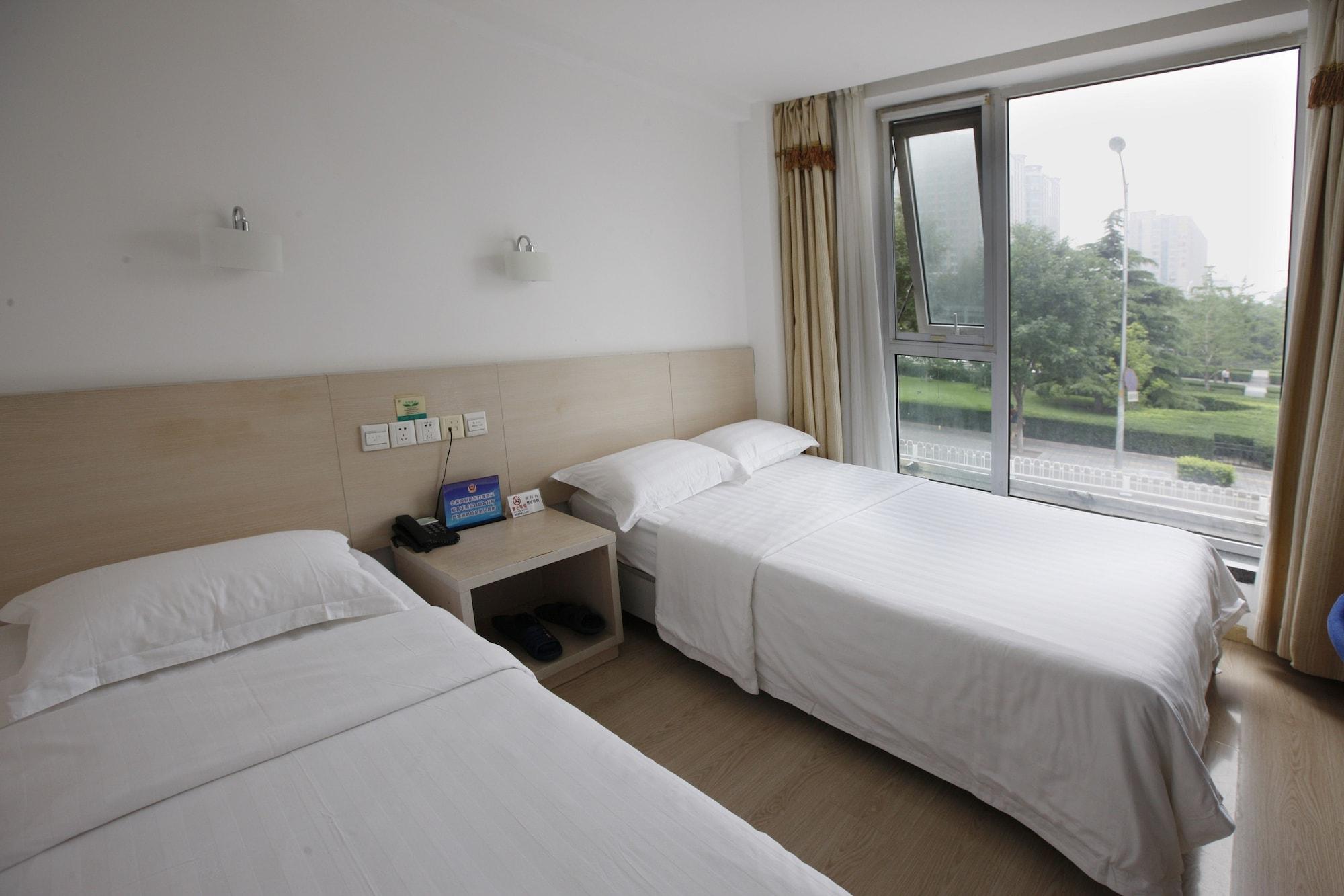 Beijing Dongdan Hotel Near Wangfujing Street,Tian'Anmen Square,The Forbidden City,Free Self-Service Laundry Room Zewnętrze zdjęcie