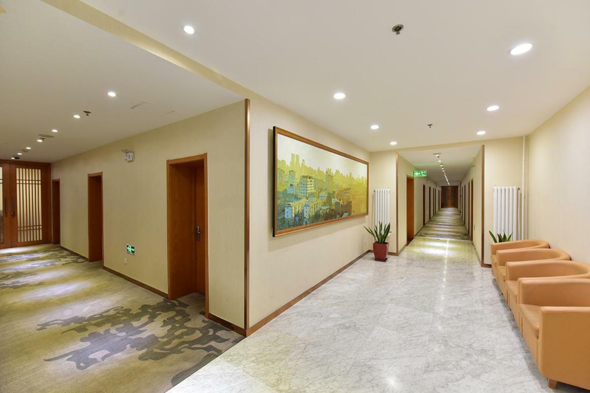 Beijing Dongdan Hotel Near Wangfujing Street,Tian'Anmen Square,The Forbidden City,Free Self-Service Laundry Room Zewnętrze zdjęcie