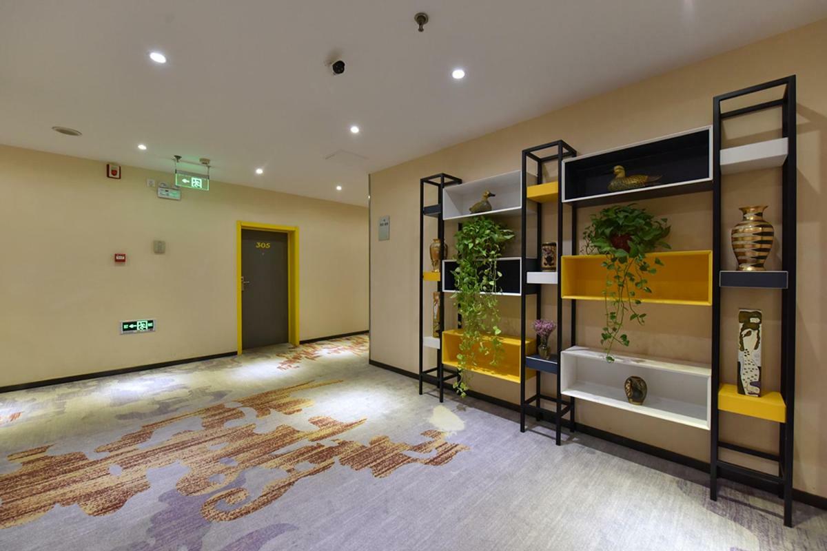Beijing Dongdan Hotel Near Wangfujing Street,Tian'Anmen Square,The Forbidden City,Free Self-Service Laundry Room Zewnętrze zdjęcie